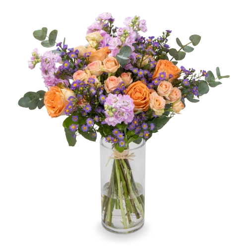 Bouquet of Ecuadorian and spray roses